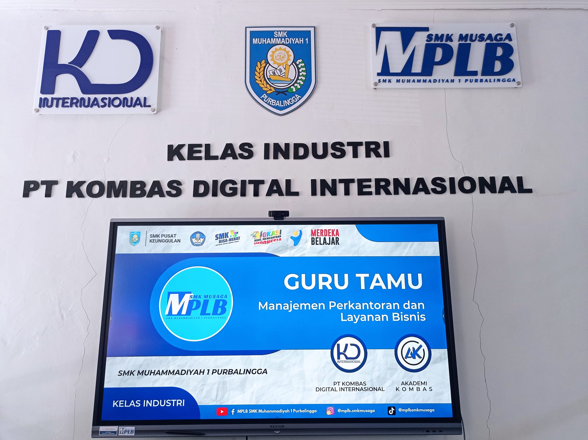 Kelas Industri SMK dengan PT Kombas Digital Internasional